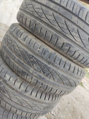шына 235 65 16 с: Комплект из четырех летних шин 195/55 R15 с ненаправленным рисунком
