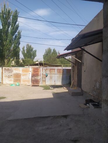 продаю дом с квартирным бизнесом: Продаётся действующий бизнес приносящий доход 120 000 сом ежемесячно