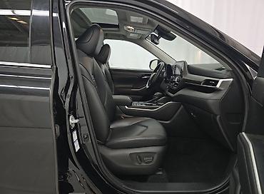 Toyota: Toyota Highlander: 2021 г., 2.5 л, Автомат, Гибрид, Кроссовер — 16