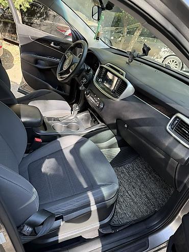 kia sorento 2018: Kia Sorento: 2018 г., 2.4 л, Автомат, Бензин, Кроссовер — 9