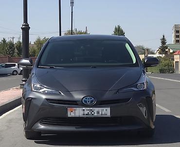 bad e5: Toyota Prius: 2018 г., 1.8 л, Вариатор, Гибрид, Хэтчбэк — 2