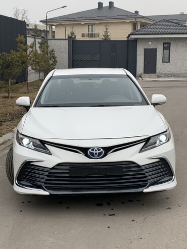 Toyota: Toyota Camry: 2021 г., 2.5 л, Типтроник, Гибрид