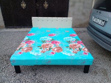 Çarpayılar: Kravatlar Təzə hazırları var Çatdırılma münasib qiymətə Bir nəfərlik — 3