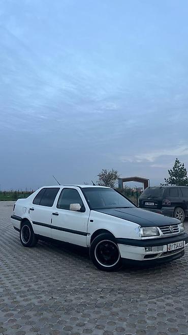 голф вента: Volkswagen Vento: 1998 г., 1.8 л, Седан — 1