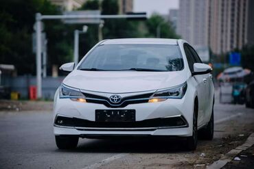Toyota: Toyota Corolla: 2019 г., 1.8 л, Механика, Гибрид, Минивэн — 6