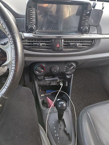 авто каран: Kia Picanto: 2017 г., 1 л, Автомат, Газ, Хэтчбэк — 5