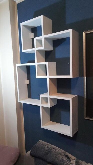 Police: Zidna Polica 🛠️ Materijal i dekor: Univer debljine 18 mm Dekor — 4