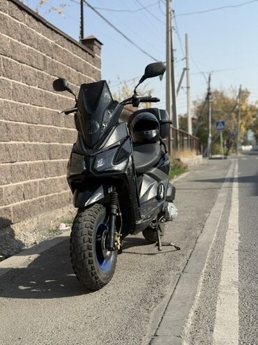 электро скутер: Тип скутера Yamaha, 150 куб. см, Бензин, Б/у