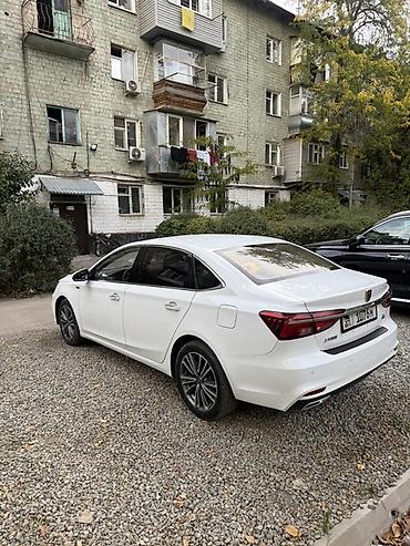 Roewe: Roewe i6: 2022 г., 1.6 л, Вариатор, Бензин, Седан lalafo.kg да — 6 Roewe: Roewe i6: 2022 г., 1.6 л, Вариатор, Бензин, Седан — 6