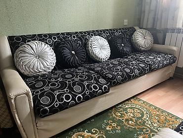 divan koşesi: Klassik üslubda mebel dəsti: - 1 ədəd uzun üçnəfərlik divan of və 2 — 1