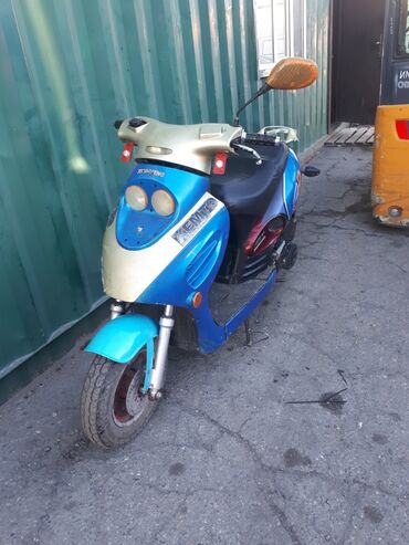китайские мотоциклы в бишкеке: Срочно срочно продаю скутер торнадо 150 кубовый бензиовый.Расход