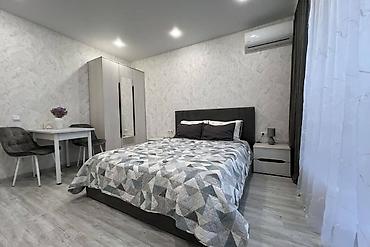 Посуточная аренда квартир: 1 комната, Бронь, Телевизор, Постельное белье — 17