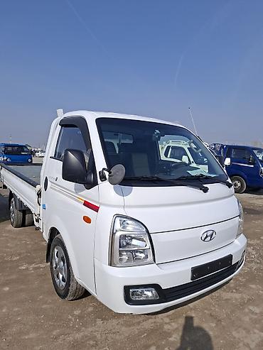 h 100: Легкий грузовик, Hyundai, Стандарт, 3 т, Б/у — 3