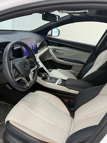 byd ош: BYD Song Plus: 2022 г., 1.5 л, Автомат, Гибрид, Кроссовер — 7