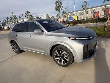 wuling mini ev: Lixiang L7: 2024 г., 1.5 л, Автомат, Гибрид, Кроссовер — 3