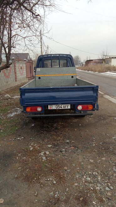 Легкий грузовой транспорт: Легкий грузовик, Б/у