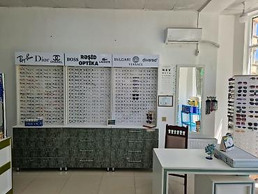 savis krem a e: Optica vitrinləri3 ədəd, ölçüsü 0.95 x 2.25m, çox yaxşı vəziyyətdə — 2