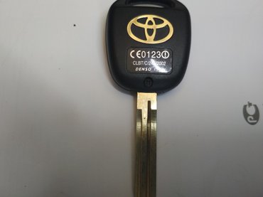 чип тюнинг авто: Ключ тоуото Камри с пультом с чипами с пропиской
