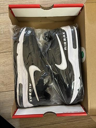 Кроссовки и спортивная обувь: Мужские кроссовки, 40.5, Nike, Новый, цвет - Черный, Самовывоз — 1