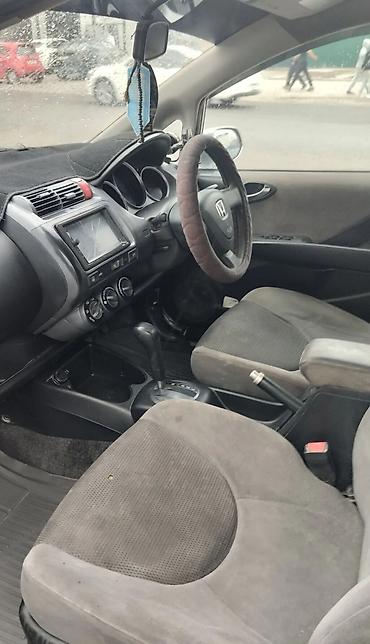 jas: Honda Fit: 2003 г., 1.5 л, Автомат, Бензин, Хэтчбэк — 6