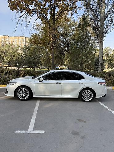 innova бишкек: Toyota Camry: 2019 г., 2.5 л, Автомат, Гибрид, Седан — 8