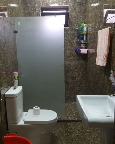 Duş kabinaları, arakəsmələr: Yeni Arakəsmə, Pulsuz çatdırılma -da lalafo.az — 15 Duş kabinaları, arakəsmələr: Yeni Arakəsmə, Pulsuz çatdırılma — 15