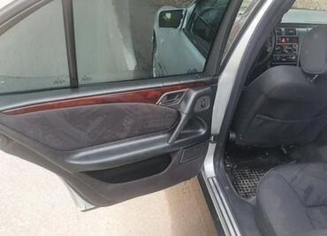 Mercedes-Benz: Mercedes-Benz E-Class: 1998 г., 2.4 л, Механика, Бензин, Седан — 6