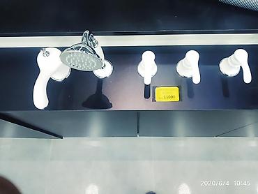 Другая сантехника: Смеситель встроенное для ванны от 10000сом до 15000сом наш адрес АЮ — 2