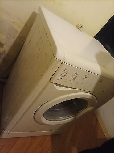 indesit: Indesit önyükləməli paltaryuyan maşın - Ön yükləmə, şüşəli iri lyuk - — 3