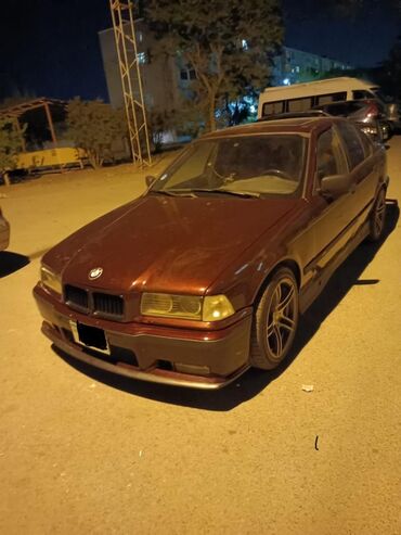tap az avtomobillər: BMW 3 series: 2 l | 1993 il Sedan