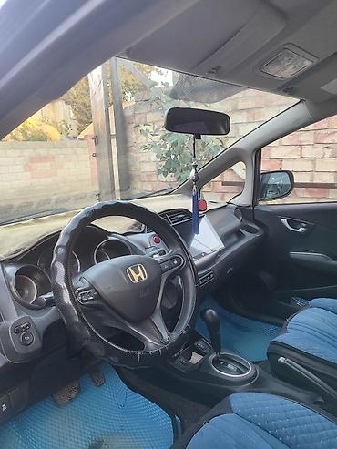 jetour dashing: Honda Jazz: 2011 г., Автомат, Хэтчбэк — 6