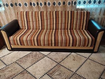 sofa: Прямой диван, Б/у — 2