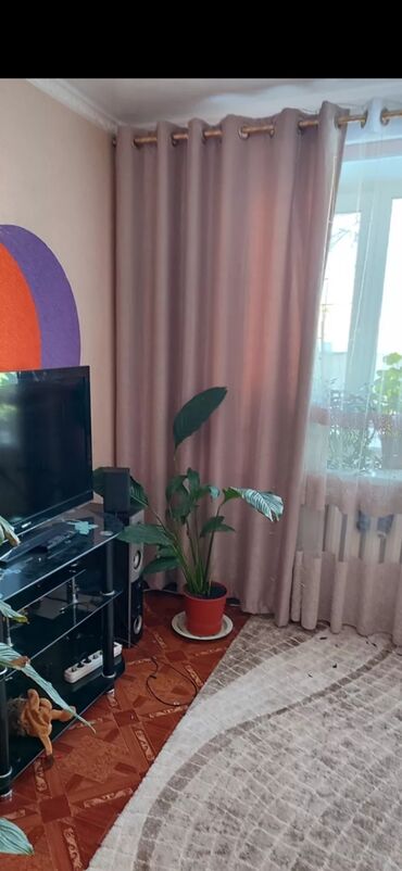 Долгосрочная аренда домов: 70 м², 4 комнаты, Парковка, Забор, огорожен