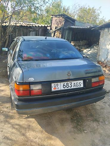 фары акорды: Volkswagen Passat: 1990 г., Седан — 2