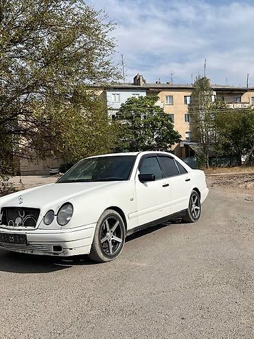 Mercedes-Benz E-Class: 1995 г., 3.2 л, Автомат, Бензин, Седан lalafo.kg да — 4 Mercedes-Benz E-Class: 1995 г., 3.2 л, Автомат, Бензин, Седан — 4