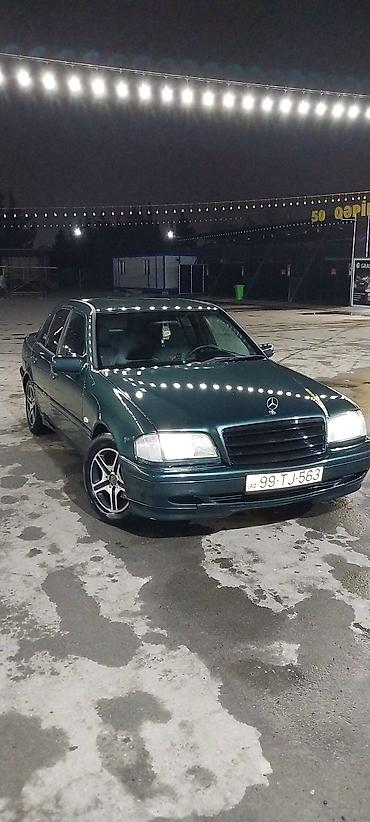 mersedes c 180: Mercedes-Benz C 180: 1.8 l | 1998 il Sedan — 1