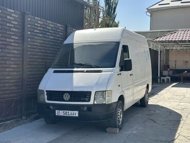 семиместные машины: Volkswagen Crafter: 2003 г., 2.9 л, Механика, Дизель, Фургон