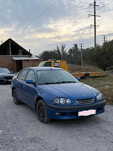 Toyota: Toyota Avensis: 1998 г., 1.8 л, Механика, Бензин, Седан — 1