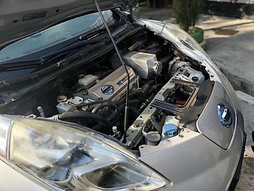 ауди а6 с8: Nissan Leaf: 2012 г., Хэтчбэк — 6