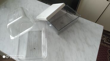 Другие аксессуары для кухни: Аксессуары для холодильника .цена 500с за обе