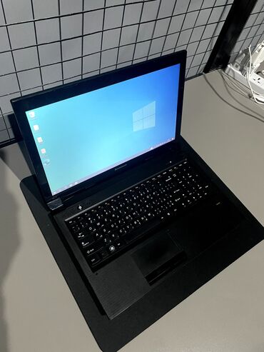 notebook i 3: Ноутбук, Lenovo, 4 ГБ ОЗУ, Intel Pentium, 15.6 ", Б/у, Для несложных задач, память SSD