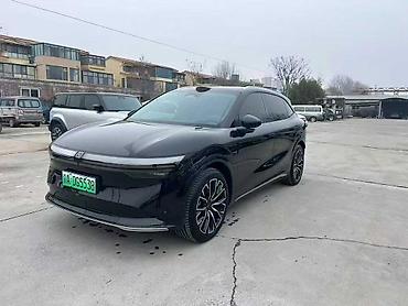 Zeekr: Zeekr 7X: | 2024 г — 7