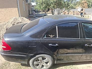 на 211: Mercedes-Benz E-Class: 2002 г., Газ — 7