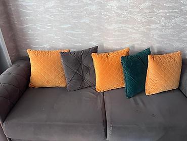 Divanlar: Divan-kravat, İşlənmiş, Açılan, Bazasız, Çatdırılma yoxdur — 1
