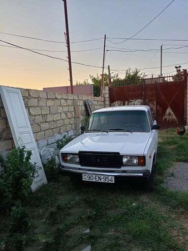 avtomobil oturacaq üzlükleri: VAZ (LADA) 2107: 1.6 l | 2003 il | 50000 km Hetçbek