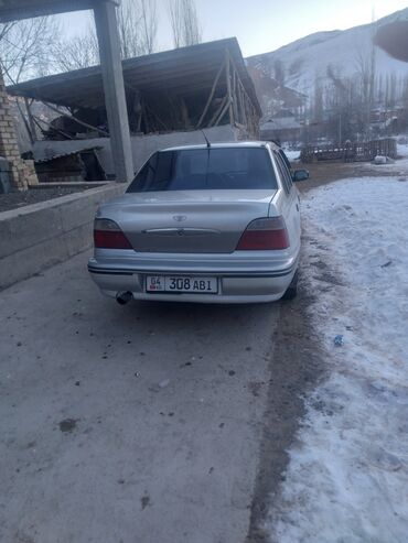 автомобиль легковые: Daewoo Nexia: 2006 г., 1.6 л, Механика, Бензин, Седан