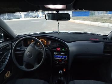 golf 4: Hyundai Elantra: 2001 г., 1.6 л, Механика, Бензин, Седан — 6