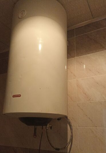 Mətbəx texnikası: Ariston 100 l, İşlənmiş, Kredit yoxdur, Ünvandan götürmə