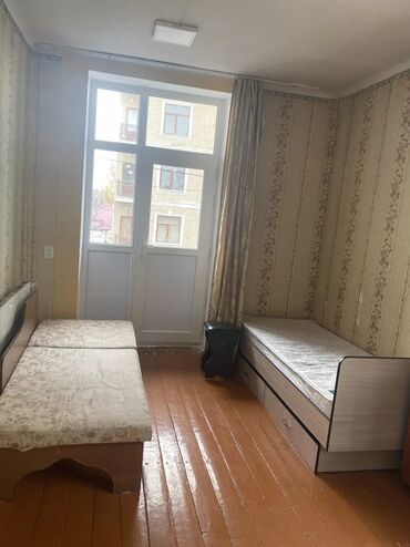 1 комнатная квартира ахунбаева: 1 комната, Агентство недвижимости, Без подселения, С мебелью частично