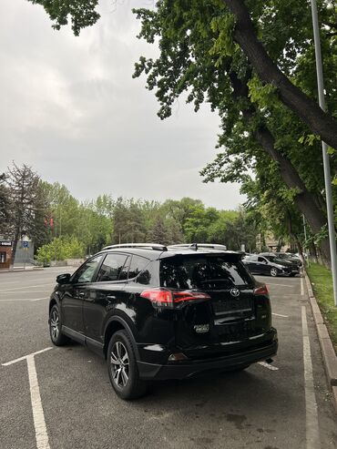 Toyota: Toyota RAV4: 2018 г., 2.5 л, Автомат, Бензин — 4